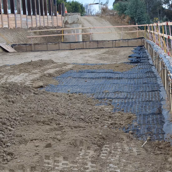 HDPE Uniaxial Plastic Geogrid/ PP Biaxial Geogrid/Two